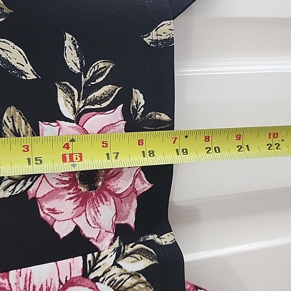 Eclipse cropped blazer 3/4 length rusched sleeve - Picture 6 of 8